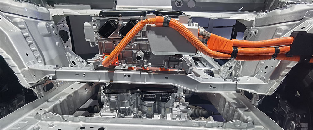 operating voltage of hv wire harness
